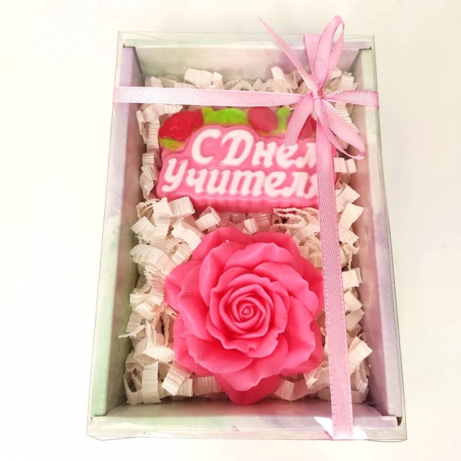 Подарок учителю из мыла