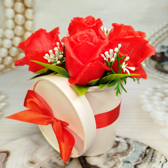 Букет алые паруса