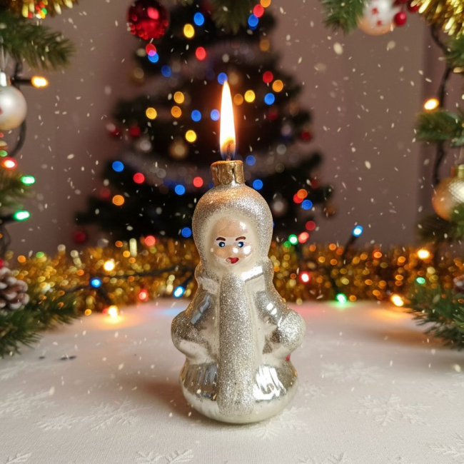 Свеча Снегурка
