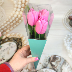 Тюльпаны в конусе