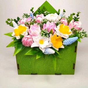 букет зелёный конверт