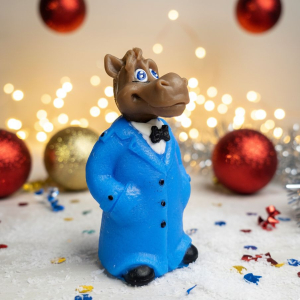 Конь в пальто