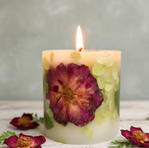 свеча с ароматом каллы